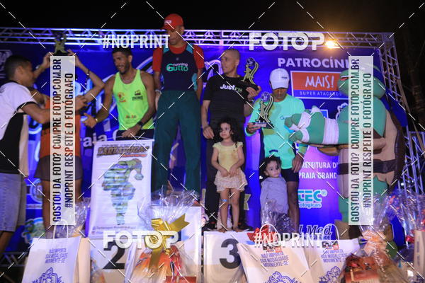 Buy your photos of the eventNight Run 5K 10K Praia Grande on Fotop