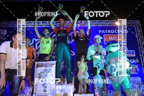 Buy your photos of the eventNight Run 5K 10K Praia Grande on Fotop