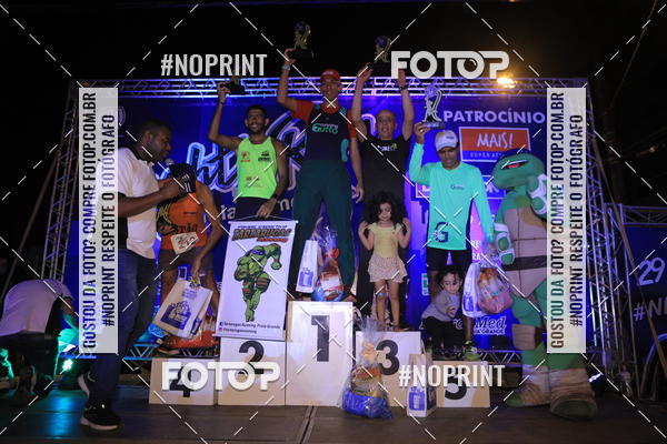 Buy your photos of the eventNight Run 5K 10K Praia Grande on Fotop