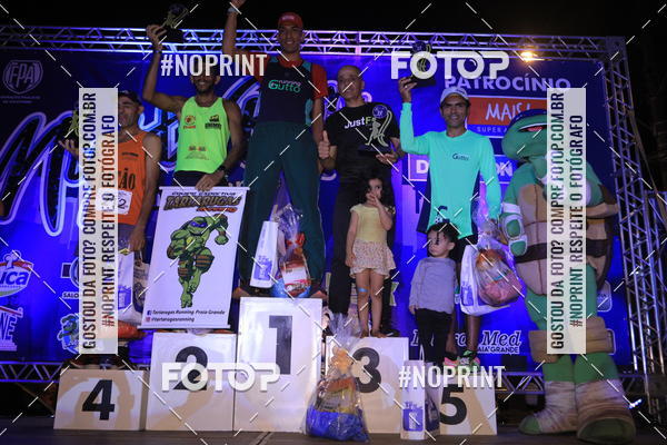 Buy your photos of the eventNight Run 5K 10K Praia Grande on Fotop