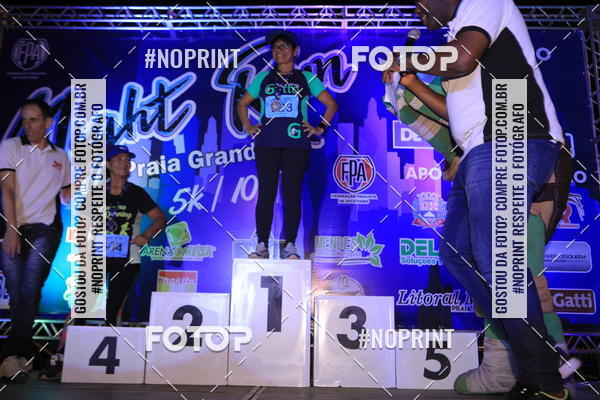 Buy your photos of the eventNight Run 5K 10K Praia Grande on Fotop