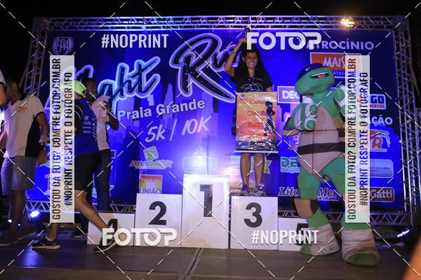 Buy your photos of the eventNight Run 5K 10K Praia Grande on Fotop