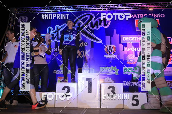 Buy your photos of the eventNight Run 5K 10K Praia Grande on Fotop