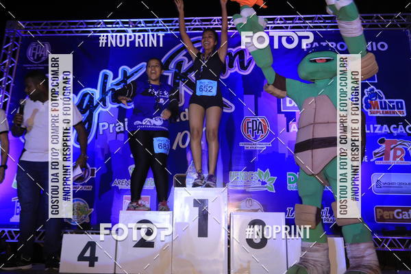 Buy your photos of the eventNight Run 5K 10K Praia Grande on Fotop