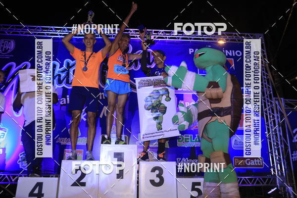 Buy your photos of the eventNight Run 5K 10K Praia Grande on Fotop