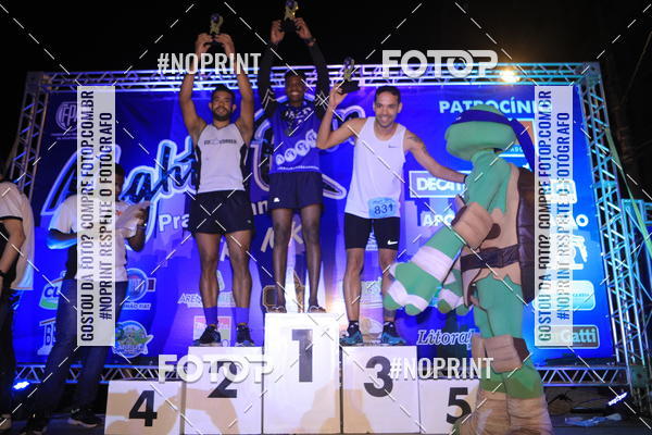 Buy your photos of the eventNight Run 5K 10K Praia Grande on Fotop