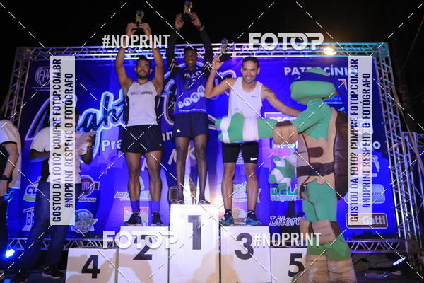 Buy your photos of the eventNight Run 5K 10K Praia Grande on Fotop