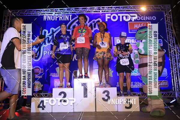 Buy your photos of the eventNight Run 5K 10K Praia Grande on Fotop