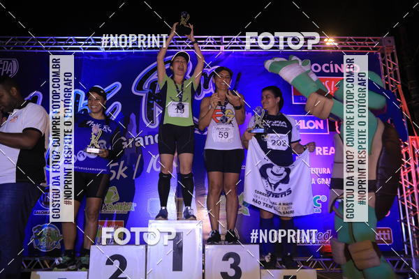 Buy your photos of the eventNight Run 5K 10K Praia Grande on Fotop