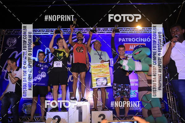Buy your photos of the eventNight Run 5K 10K Praia Grande on Fotop