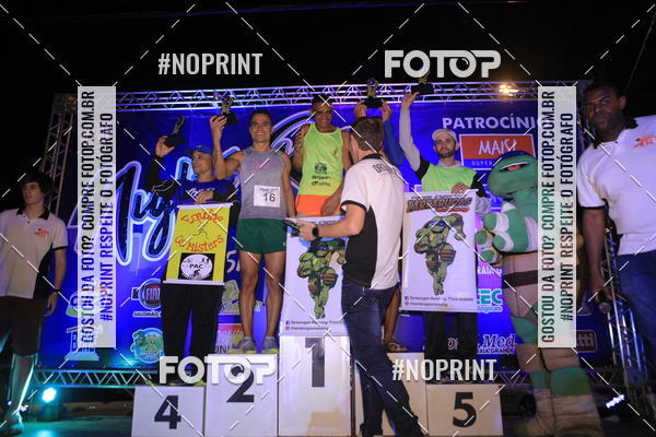 Buy your photos of the eventNight Run 5K 10K Praia Grande on Fotop
