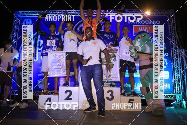 Buy your photos of the eventNight Run 5K 10K Praia Grande on Fotop