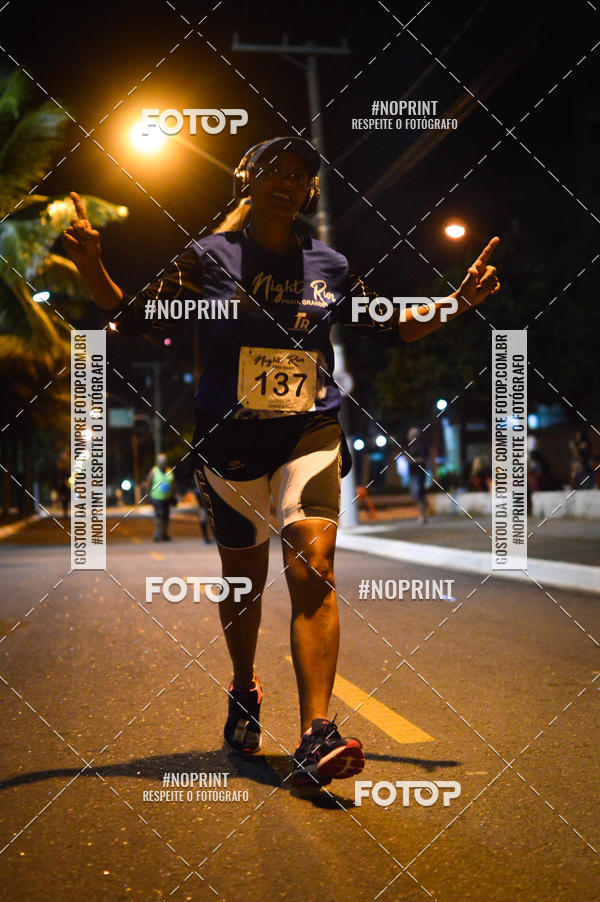 Buy your photos of the eventNight Run 5K 10K Praia Grande on Fotop