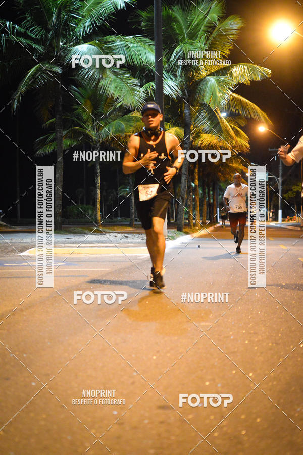 Buy your photos of the eventNight Run 5K 10K Praia Grande on Fotop