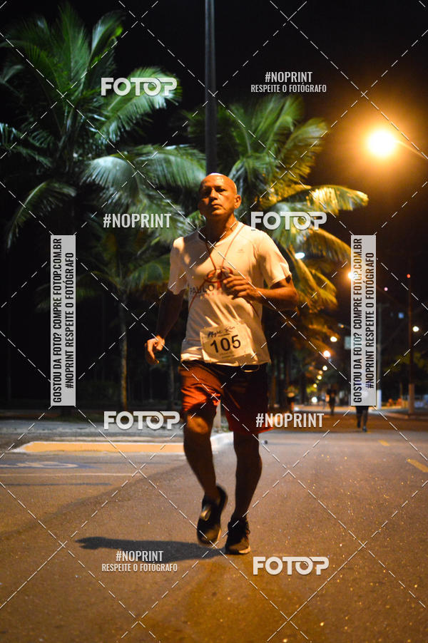 Buy your photos of the eventNight Run 5K 10K Praia Grande on Fotop