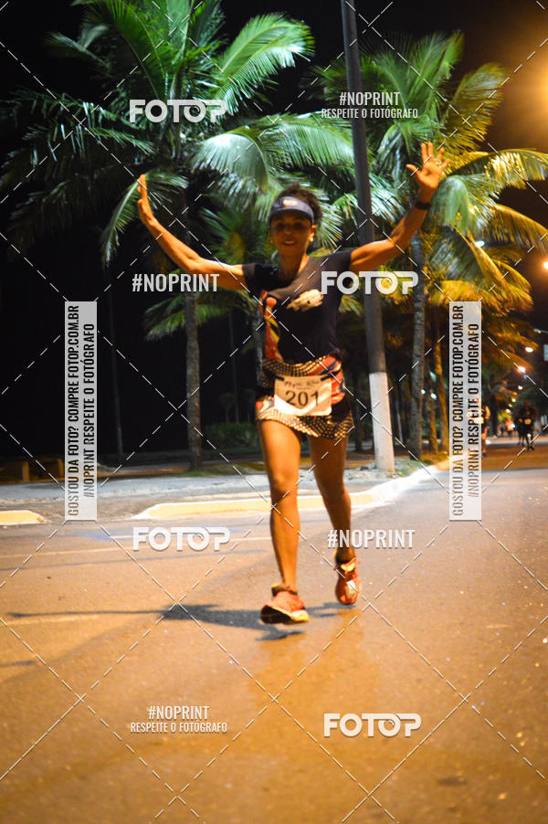 Buy your photos of the eventNight Run 5K 10K Praia Grande on Fotop