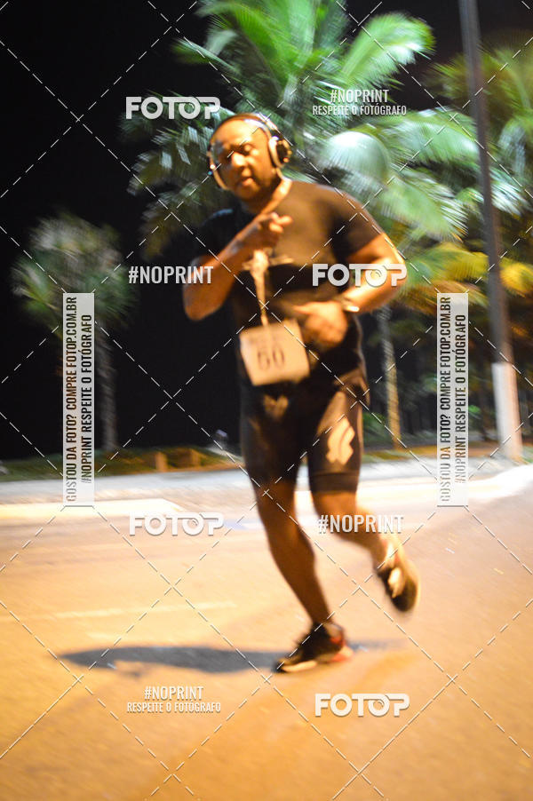 Buy your photos of the eventNight Run 5K 10K Praia Grande on Fotop