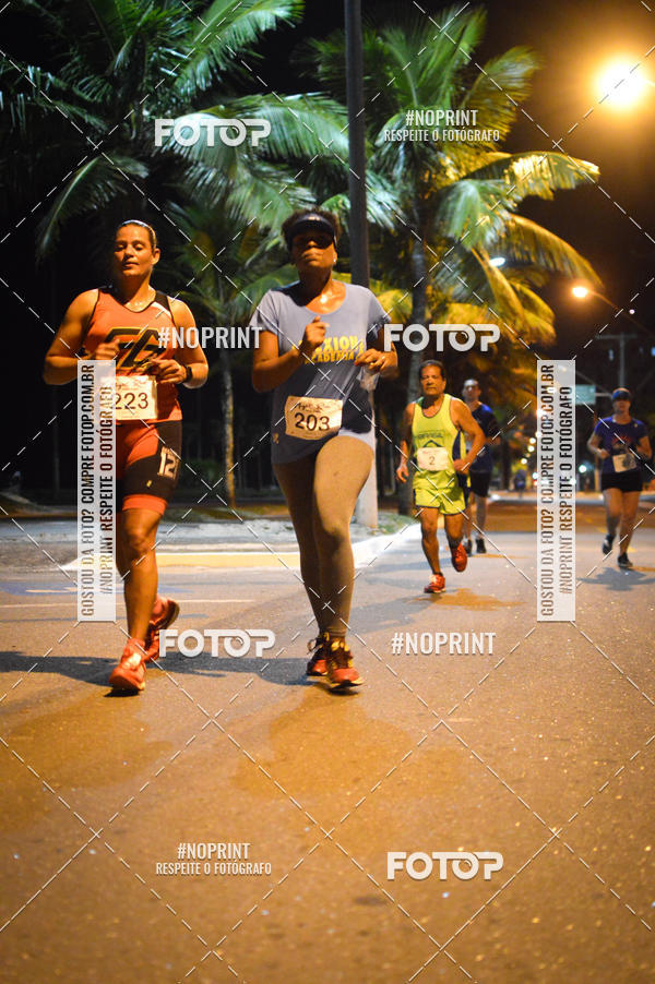 Buy your photos of the eventNight Run 5K 10K Praia Grande on Fotop