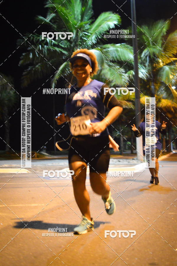 Buy your photos of the eventNight Run 5K 10K Praia Grande on Fotop