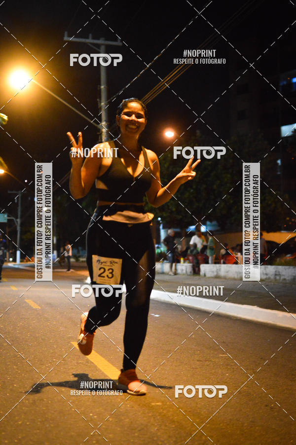 Buy your photos of the eventNight Run 5K 10K Praia Grande on Fotop