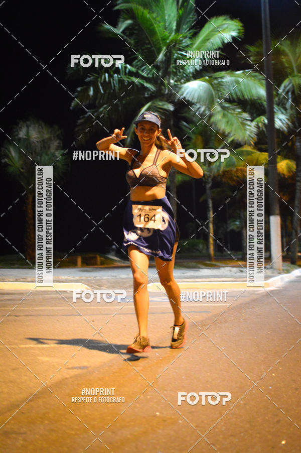 Buy your photos of the eventNight Run 5K 10K Praia Grande on Fotop