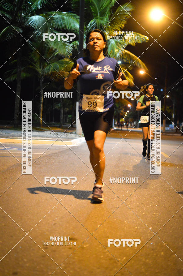 Buy your photos of the eventNight Run 5K 10K Praia Grande on Fotop