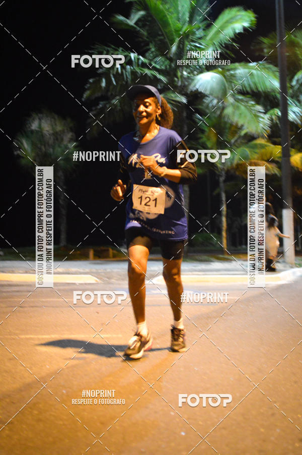 Buy your photos of the eventNight Run 5K 10K Praia Grande on Fotop