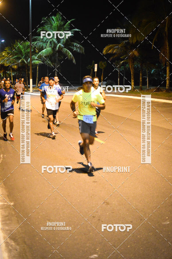 Buy your photos of the eventNight Run 5K 10K Praia Grande on Fotop