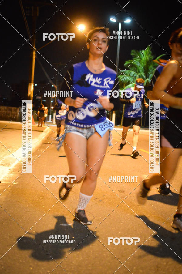 Buy your photos of the eventNight Run 5K 10K Praia Grande on Fotop