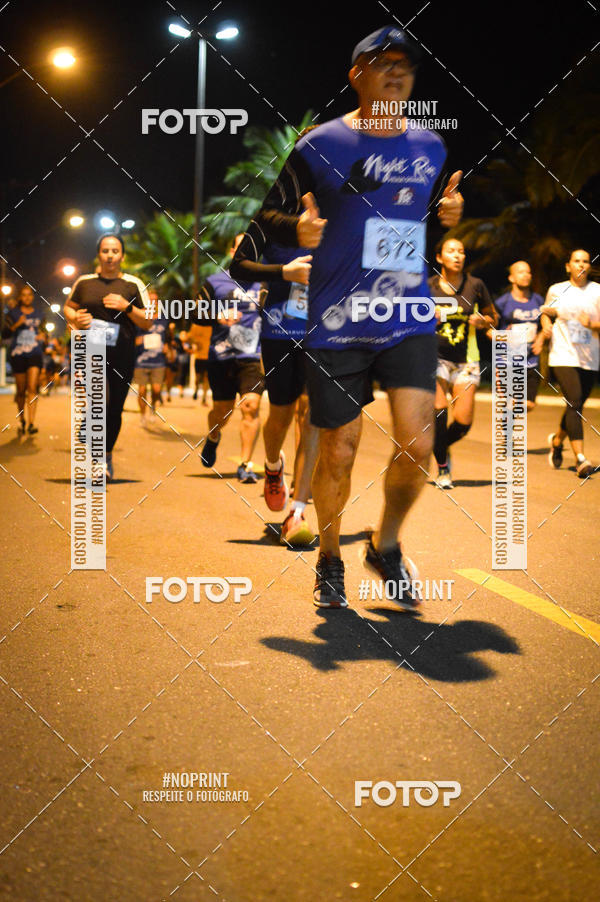Buy your photos of the eventNight Run 5K 10K Praia Grande on Fotop