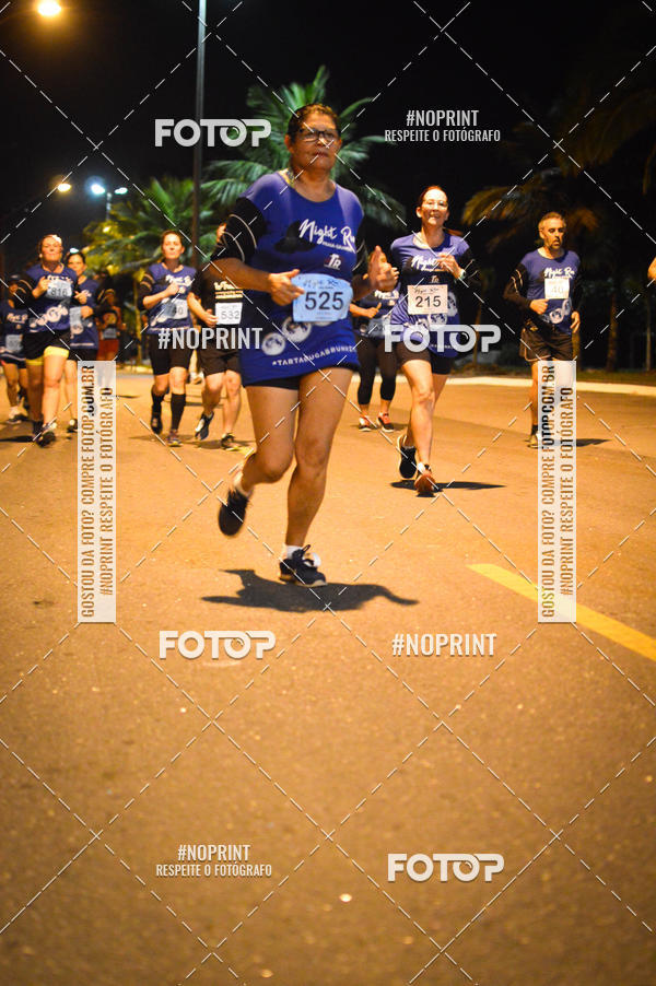 Buy your photos of the eventNight Run 5K 10K Praia Grande on Fotop