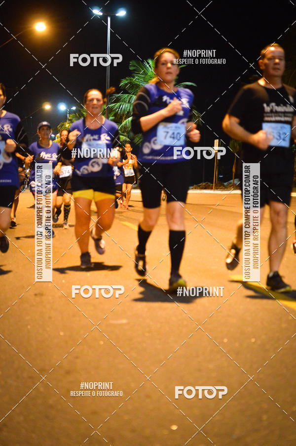 Buy your photos of the eventNight Run 5K 10K Praia Grande on Fotop