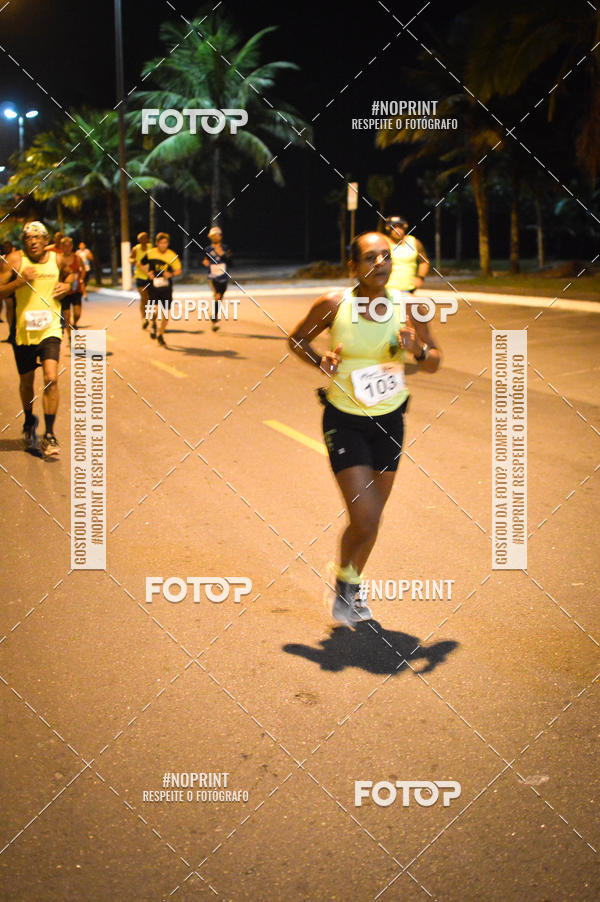Buy your photos of the eventNight Run 5K 10K Praia Grande on Fotop