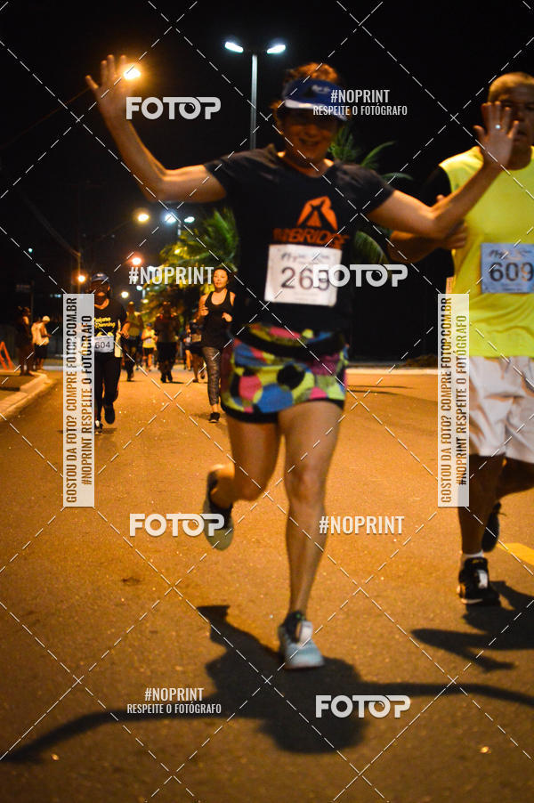 Buy your photos of the eventNight Run 5K 10K Praia Grande on Fotop
