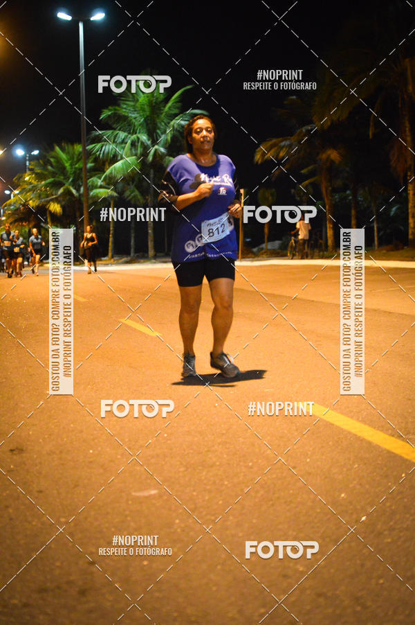 Buy your photos of the eventNight Run 5K 10K Praia Grande on Fotop