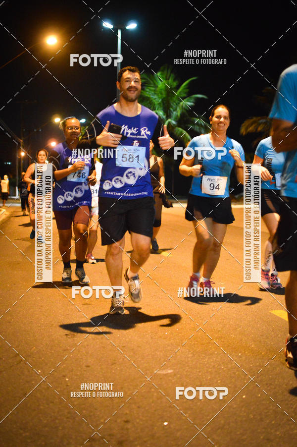 Buy your photos of the eventNight Run 5K 10K Praia Grande on Fotop