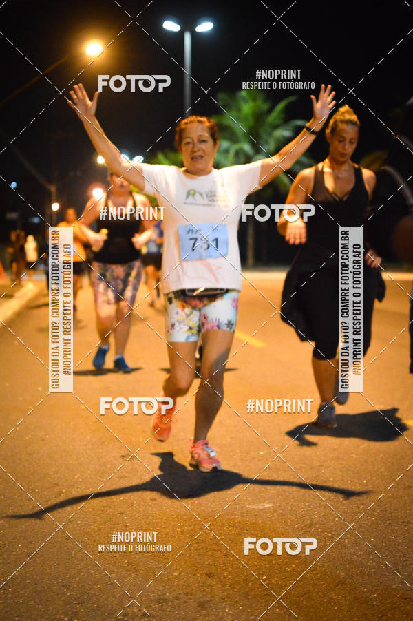 Buy your photos of the eventNight Run 5K 10K Praia Grande on Fotop