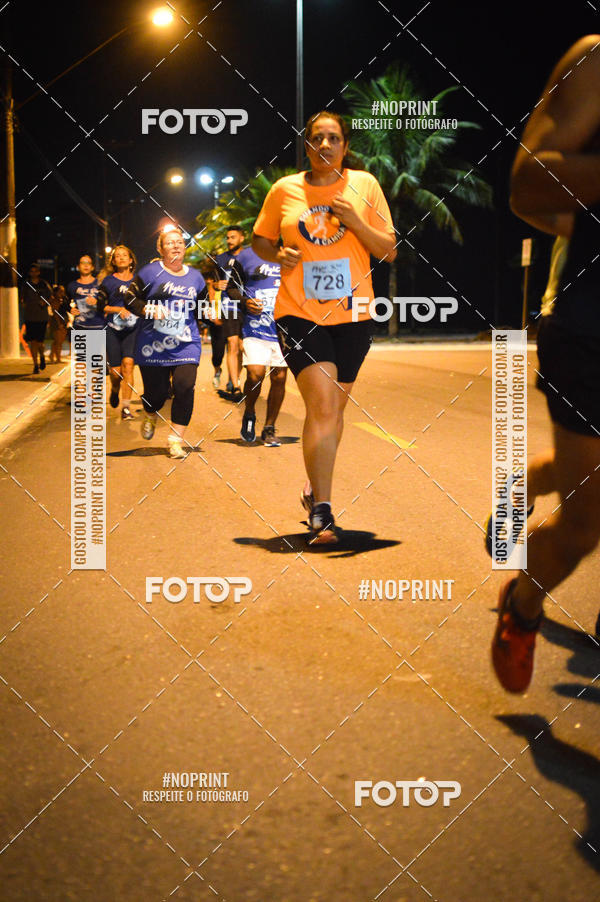Buy your photos of the eventNight Run 5K 10K Praia Grande on Fotop