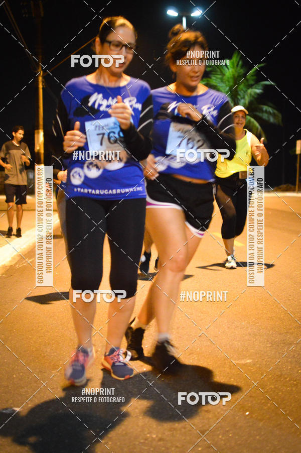 Buy your photos of the eventNight Run 5K 10K Praia Grande on Fotop