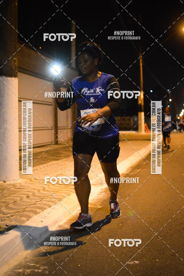 Buy your photos of the eventNight Run 5K 10K Praia Grande on Fotop