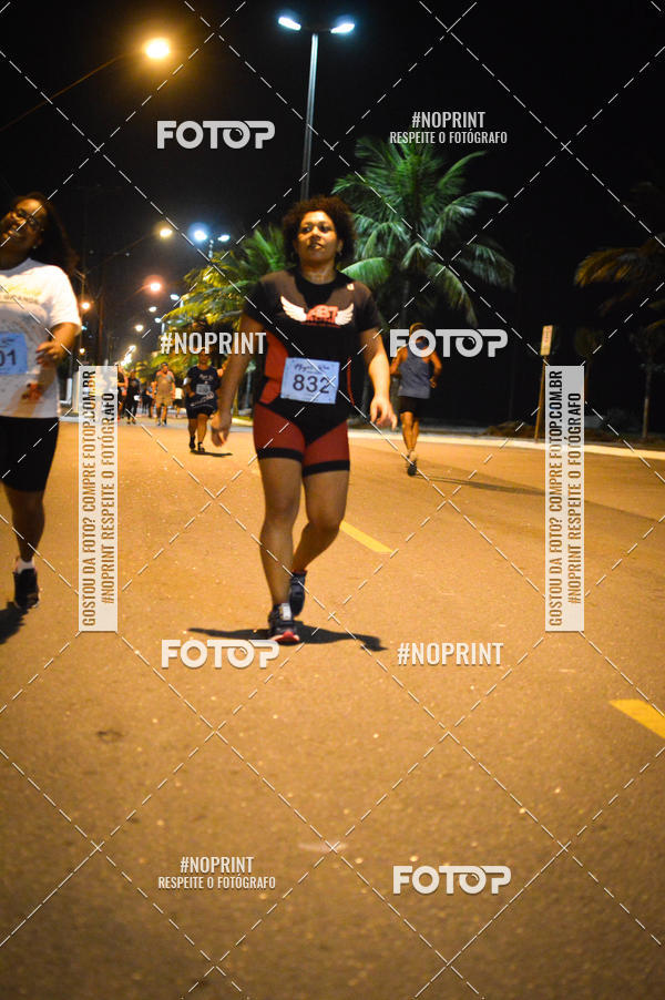 Buy your photos of the eventNight Run 5K 10K Praia Grande on Fotop