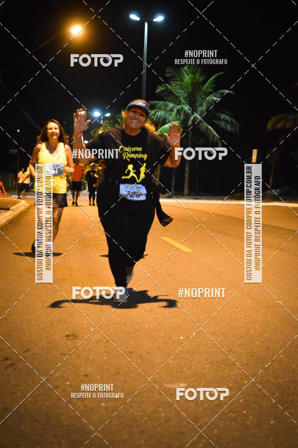 Buy your photos of the eventNight Run 5K 10K Praia Grande on Fotop