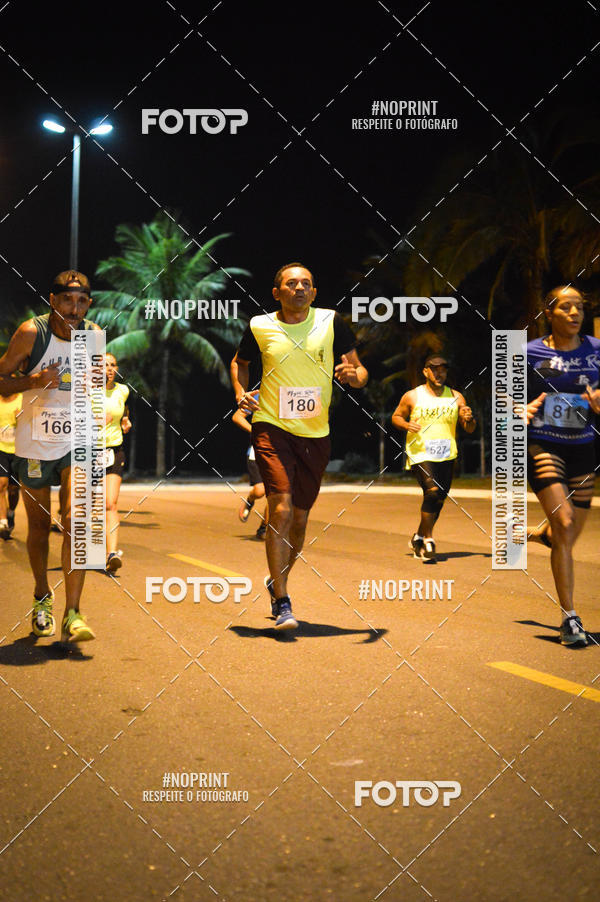 Buy your photos of the eventNight Run 5K 10K Praia Grande on Fotop