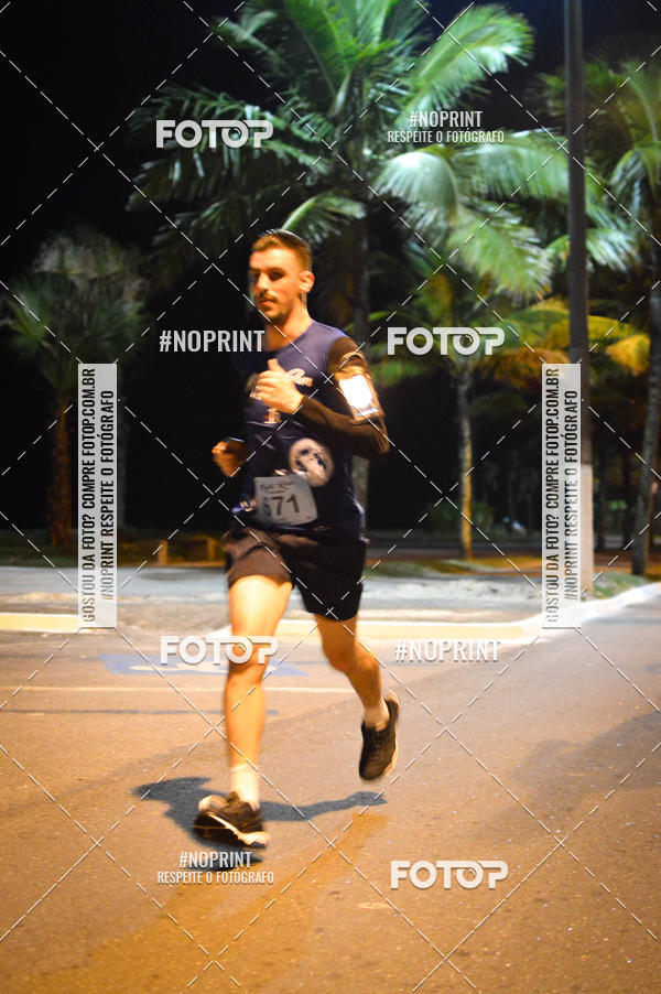 Buy your photos of the eventNight Run 5K 10K Praia Grande on Fotop