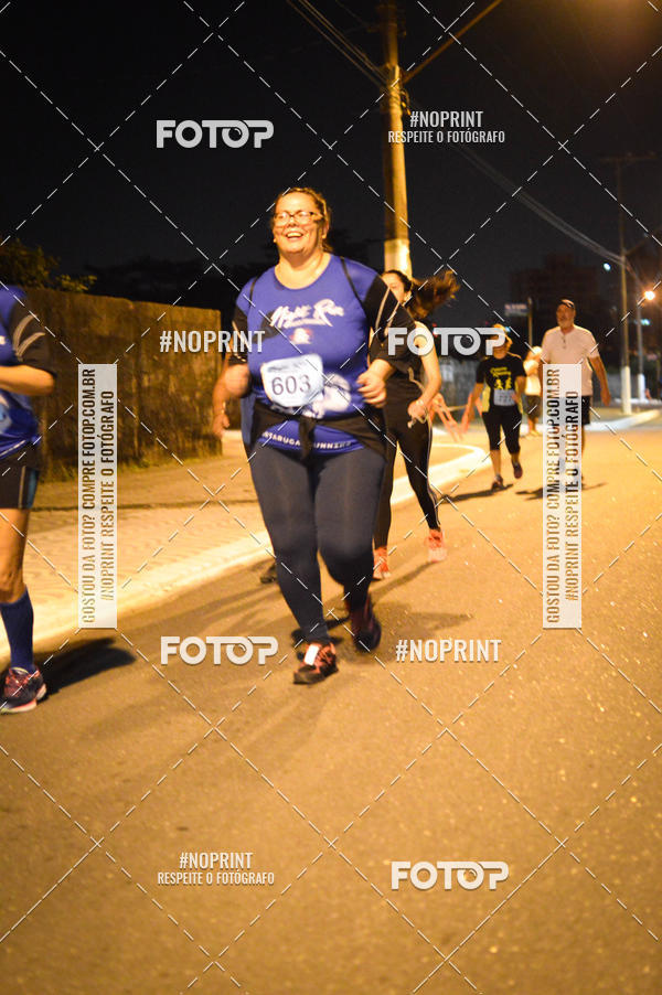 Buy your photos of the eventNight Run 5K 10K Praia Grande on Fotop