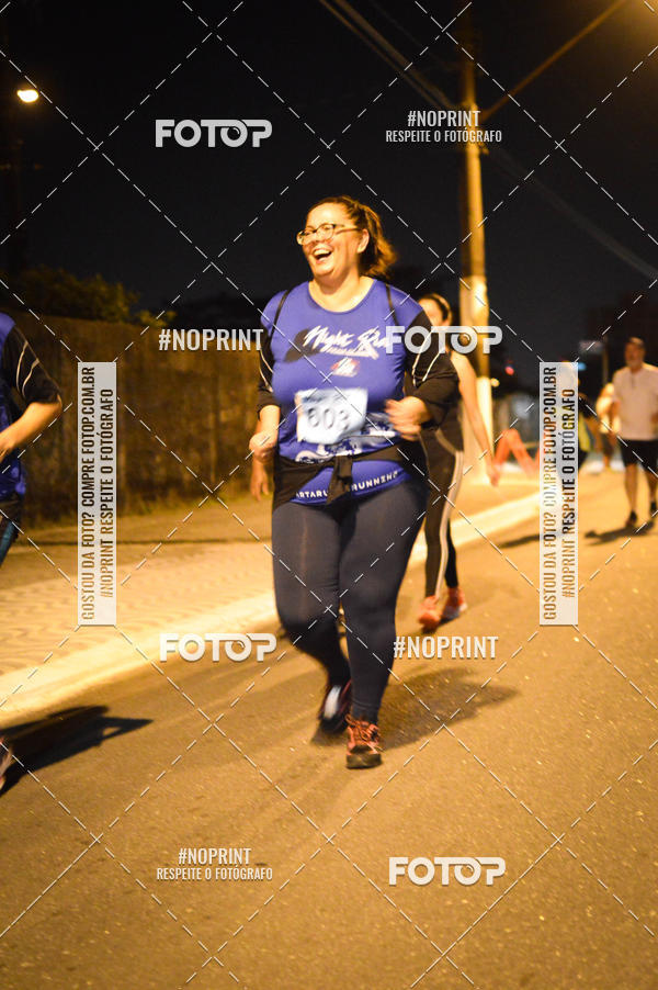 Buy your photos of the eventNight Run 5K 10K Praia Grande on Fotop