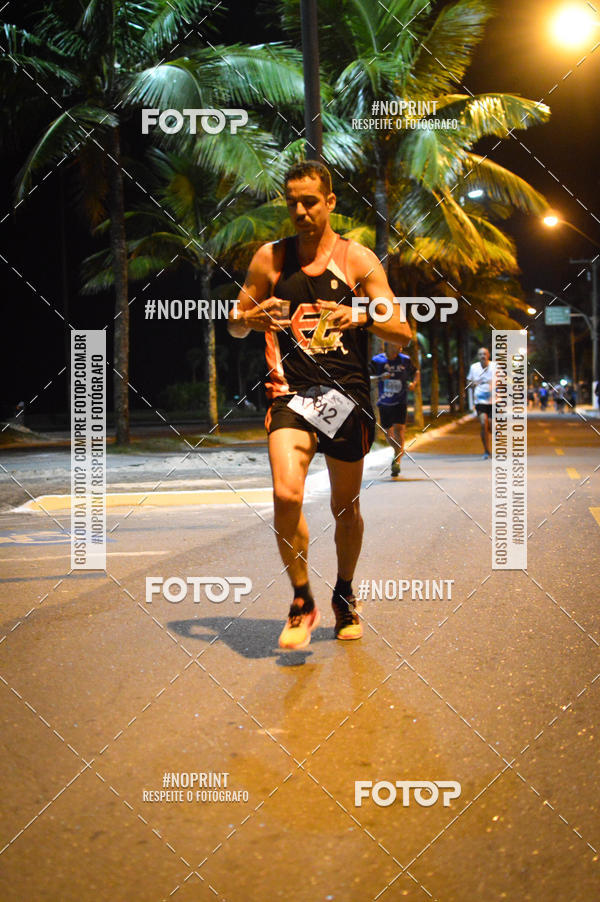 Buy your photos of the eventNight Run 5K 10K Praia Grande on Fotop