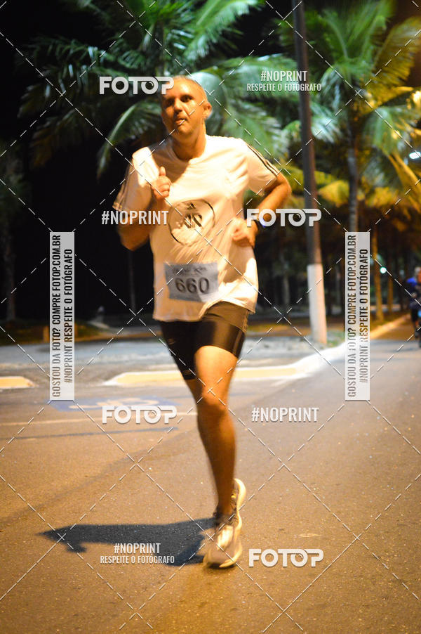 Buy your photos of the eventNight Run 5K 10K Praia Grande on Fotop