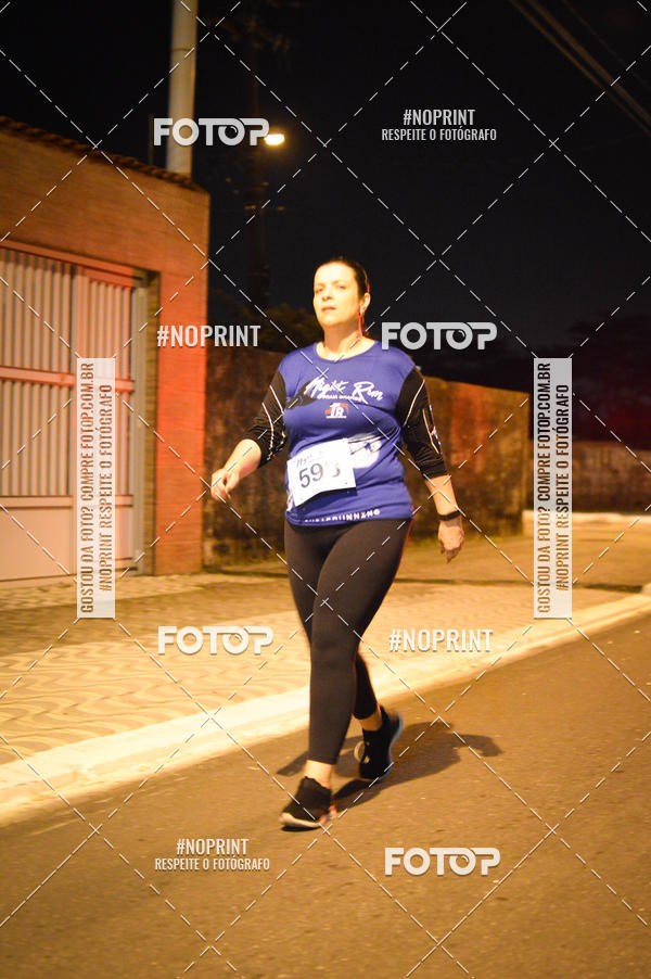 Buy your photos of the eventNight Run 5K 10K Praia Grande on Fotop