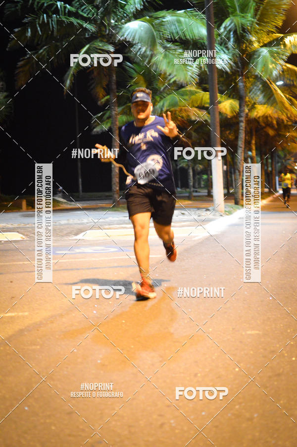 Buy your photos of the eventNight Run 5K 10K Praia Grande on Fotop